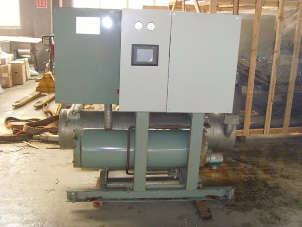 育才镇酒店中央空调不停机清洗方法介绍